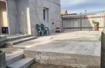 Eladó Szegedi egyéb lakás hirdetés (44952472)