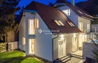 Eladó Csobánkai családi ház hirdetés (23622446)