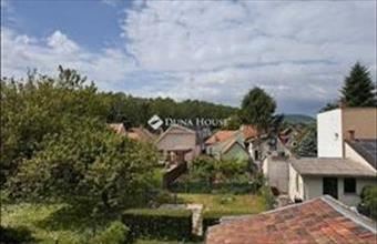 Eladó Budapest III. kerületi családi ház hirdetés (43628725)