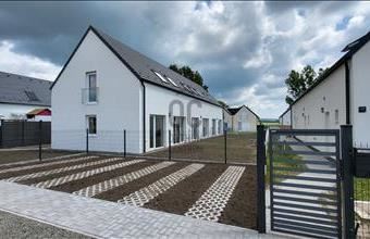 Eladó Váci ikerház hirdetés (75743243)