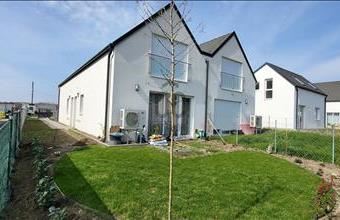 Eladó Váci ikerház hirdetés (67435539)