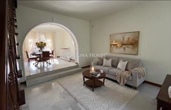 Eladó Budapest XVI. kerületi családi ház hirdetés (78794491)