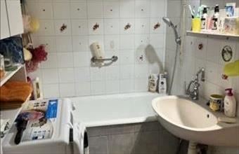 Eladó Pécsi panel lakás hirdetés (38947542)