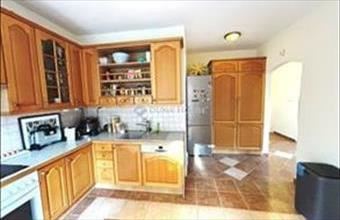 Eladó Budapest III. kerületi családi ház hirdetés (97439452)