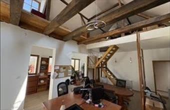 Eladó Budapest III. kerületi családi ház hirdetés (87853973)