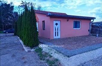 Eladó Poroszlói családi ház hirdetés (67653847)