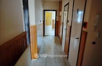 Eladó Veszprémi tégla lakás hirdetés (69613398)