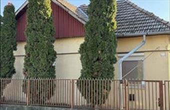 Eladó Jászladányi családi ház hirdetés (94444244)