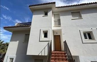 Eladó Spanyolországi tégla lakás hirdetés (35254234)