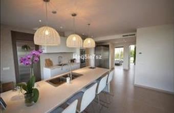 Eladó Spanyolországi tégla lakás hirdetés (76848444)