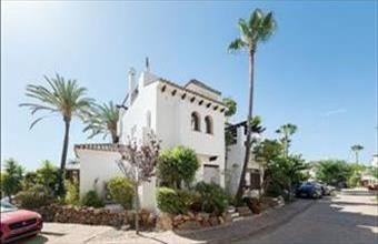 Eladó Spanyolországi sorház hirdetés (52822336)