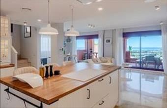 Eladó Spanyolországi sorház hirdetés (87819795)