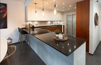 Eladó Spanyolországi tégla lakás hirdetés (57484694)