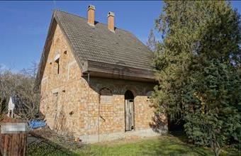 Eladó Tiszafüredi családi ház hirdetés (77459854)