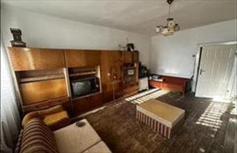 Eladó Ősi családi ház hirdetés (33233484)