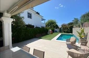 Eladó Spanyolországi ikerház hirdetés (75663679)