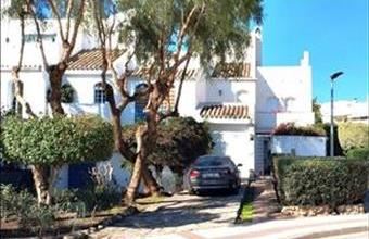 Eladó Spanyolországi sorház hirdetés (52745737)