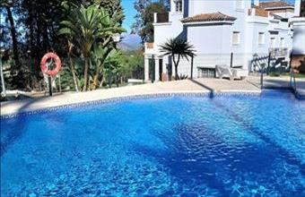 Eladó Spanyolországi sorház hirdetés (23499947)