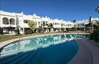 Eladó Spanyolországi ikerház hirdetés (32517924)