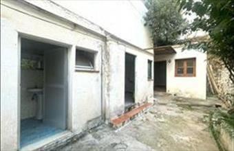 Eladó Spanyolországi sorház hirdetés (57497563)