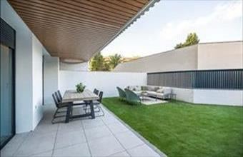 Eladó Spanyolországi tégla lakás hirdetés (89152356)