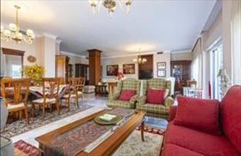 Eladó Spanyolországi tégla lakás hirdetés (42772757)