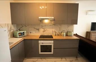 Eladó Spanyolországi tégla lakás hirdetés (89619774)