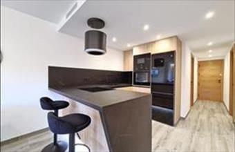 Eladó Spanyolországi tégla lakás hirdetés (96523933)