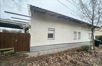 Eladó Budapest XV. kerületi családi ház hirdetés (32339337)