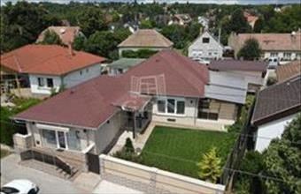 Eladó Gödöllői családi ház hirdetés (57847753)