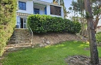 Eladó Spanyolországi sorház hirdetés (44989859)