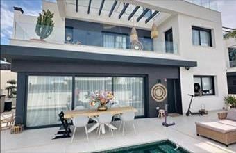 Eladó Spanyolországi üdülő hirdetés (73744668)