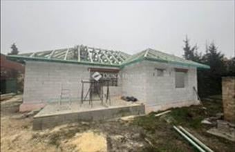 Eladó Bicskei tégla lakás hirdetés (83396757)