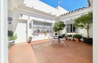 Eladó Spanyolországi tégla lakás hirdetés (76478692)