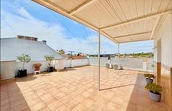 Eladó Spanyolországi sorház hirdetés (44187975)