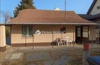 Eladó Kecskeméti családi ház hirdetés (65723757)