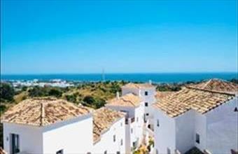 Eladó Spanyolországi sorház hirdetés (77752891)