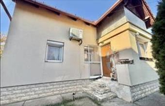 Eladó Pécsi családi ház hirdetés (86942971)