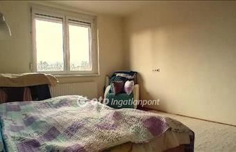 Eladó Székesfehérvári egyéb lakás hirdetés (85794449)