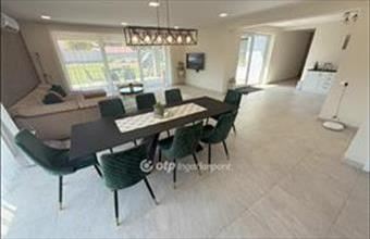 Eladó Lakiteleki családi ház hirdetés (59731384)