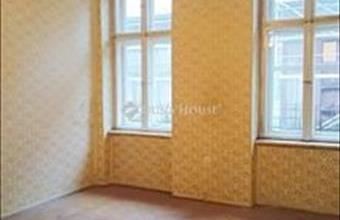 Eladó Budapest VI. kerületi tégla lakás hirdetés (49363838)