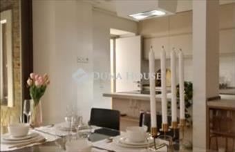 Eladó Budapest VI. kerületi tégla lakás hirdetés (84735464)