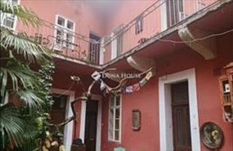 Eladó Budapest I. kerületi családi ház hirdetés (52334853)