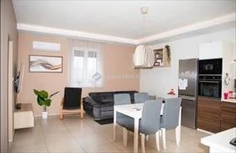 Eladó Esztergomi családi ház hirdetés (27374644)