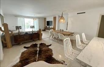 Eladó Spanyolországi tégla lakás hirdetés (23923179)