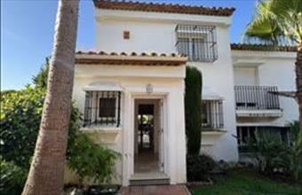 Eladó Spanyolországi sorház hirdetés (43433437)