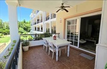 Eladó Spanyolországi tégla lakás hirdetés (94668556)