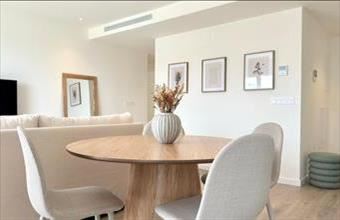 Eladó Spanyolországi sorház hirdetés (95474952)