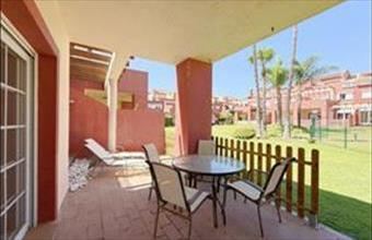 Eladó Spanyolországi sorház hirdetés (84538357)