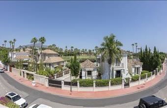 Eladó Spanyolországi sorház hirdetés (22374196)